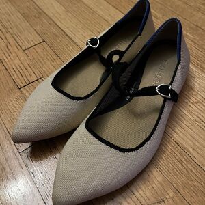 Rothy's Mary Jane Points in Sandstone